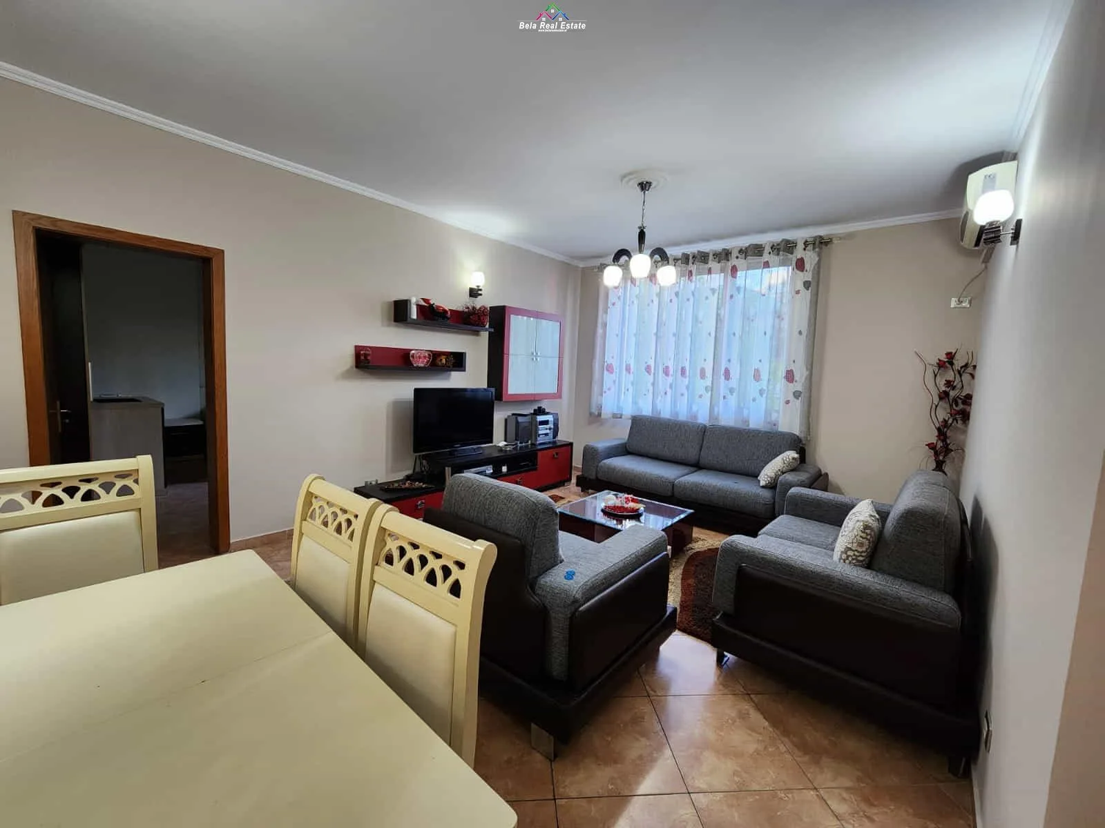 Apartament Me Qera 2+1 Ne Myslym Shyr (ID B2201913) Tirane