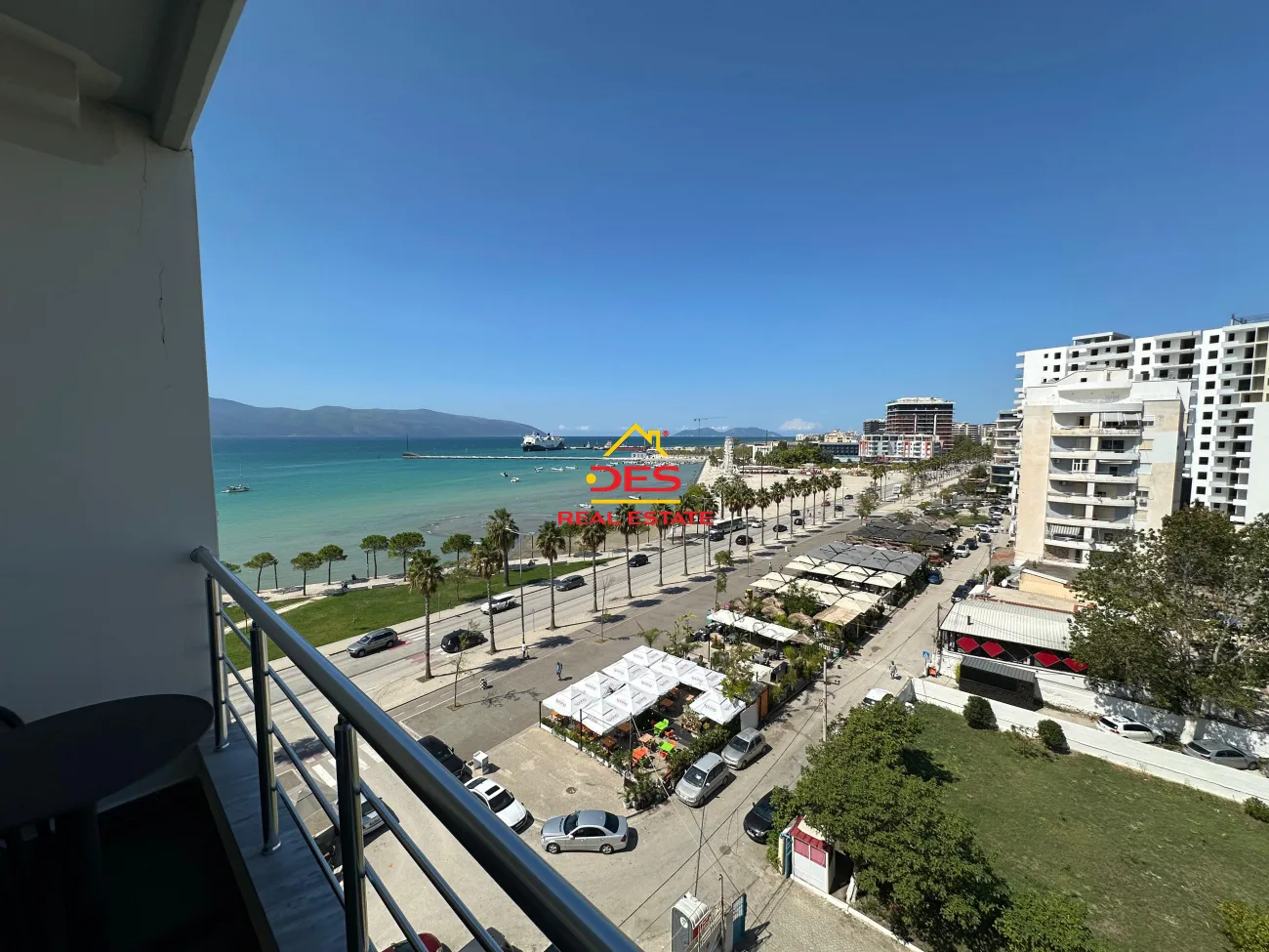 Jepet apartament 1+1 me qira në lungomare, vlorë.