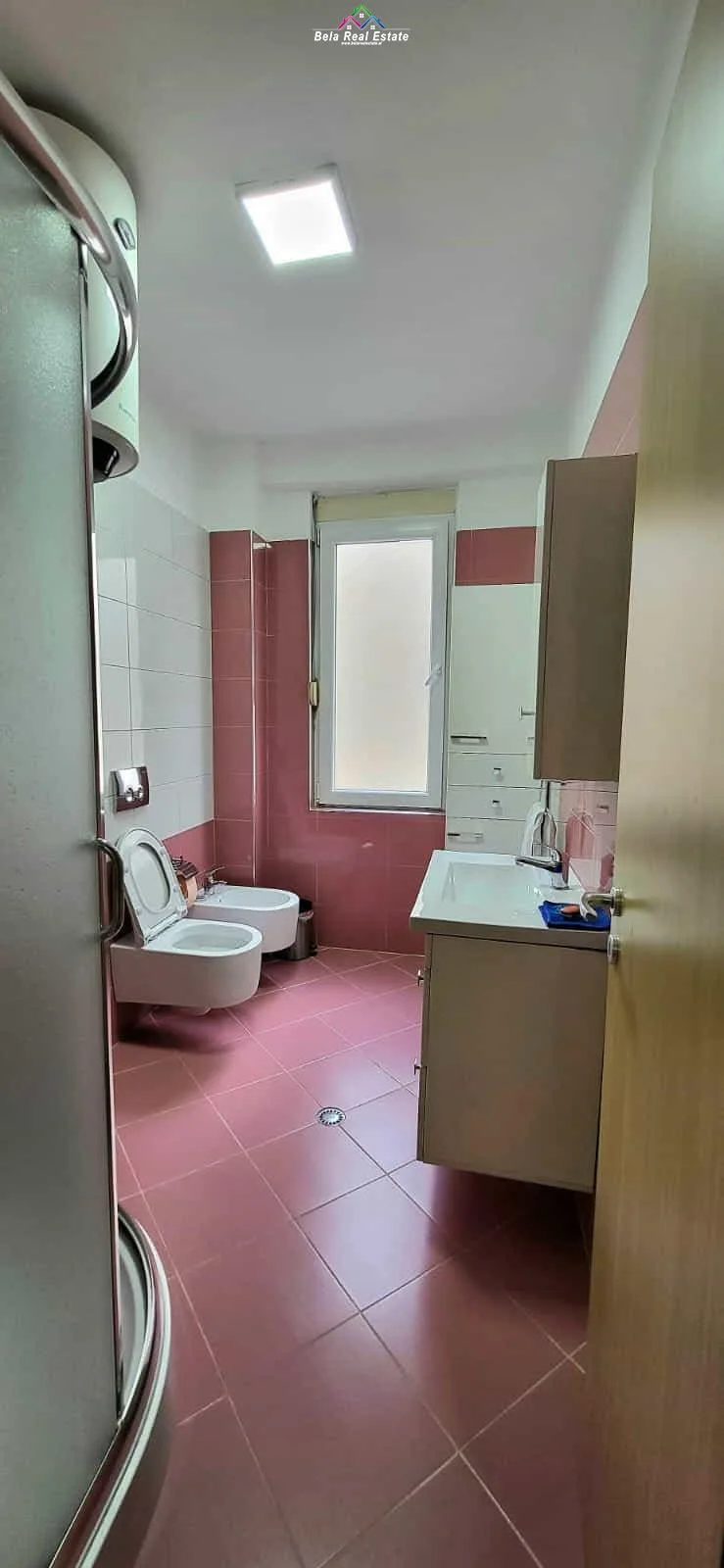 Apartament Me Qera 2+1 Tek Rruga e Kavajes (ID B2201517) Tirane