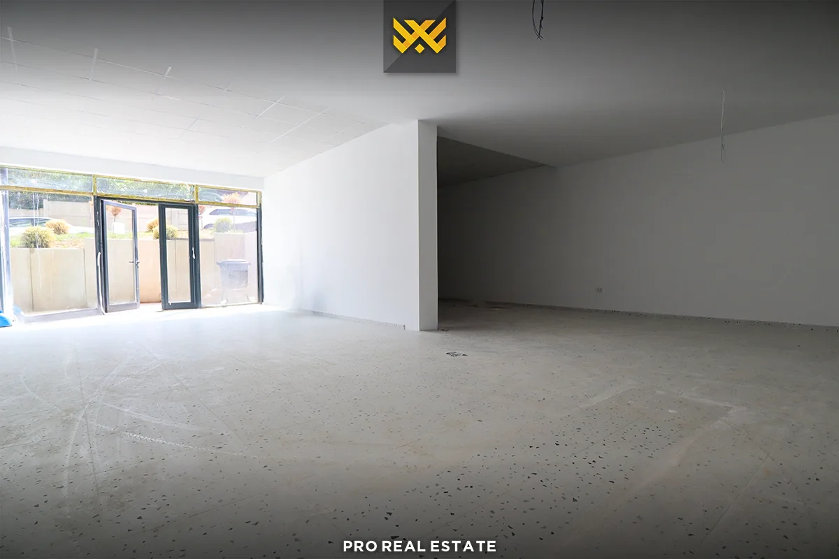 Lokal 108m² me #QIRA në Velani.