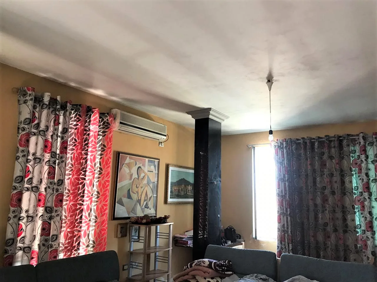 Shitet godinë 3- katëshe rr. dine hoxha, paskuqan