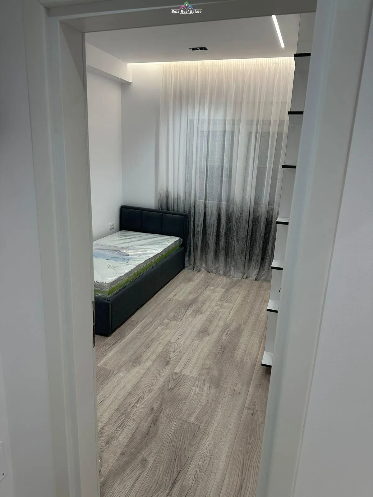 Apartament Me Qera 2+1 Tek Blloku (ID B221244) Tirane.