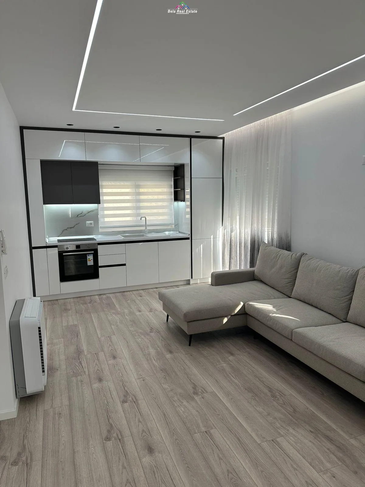 Apartament Me Qera 2+1 Tek Blloku (ID B221244) Tirane.