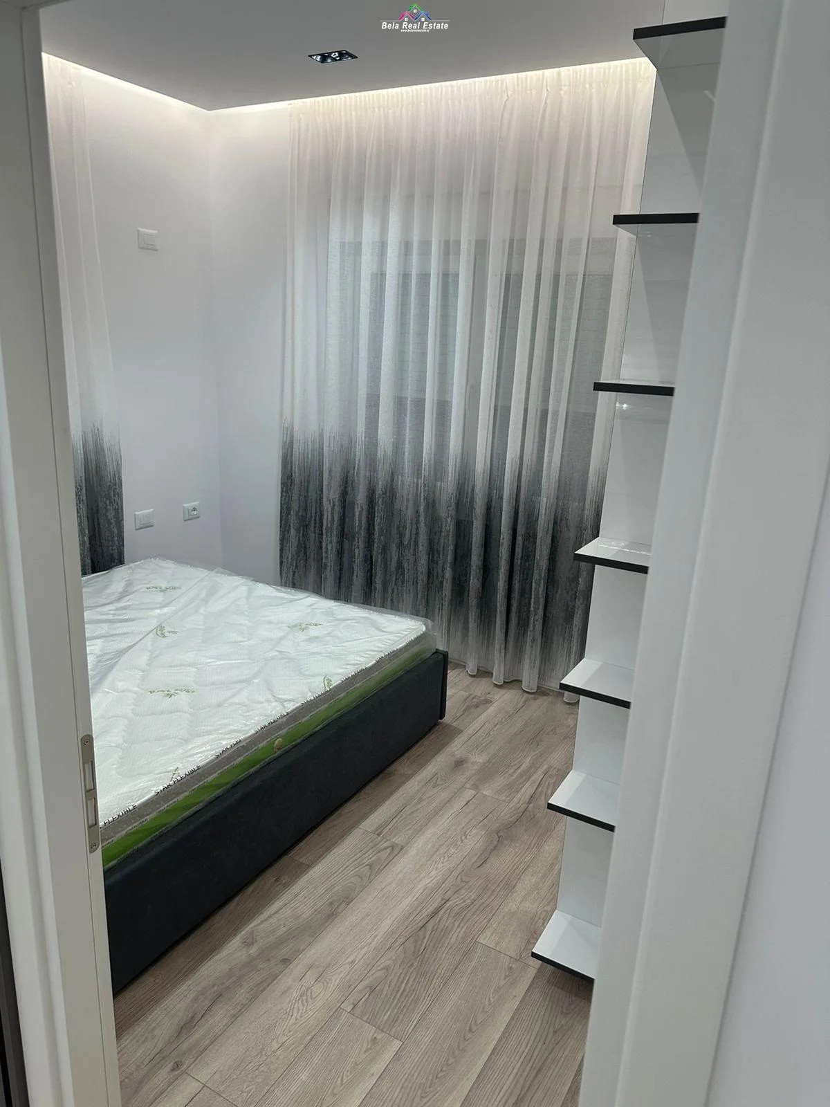 Apartament Me Qera 2+1 Tek Blloku (ID B221244) Tirane.