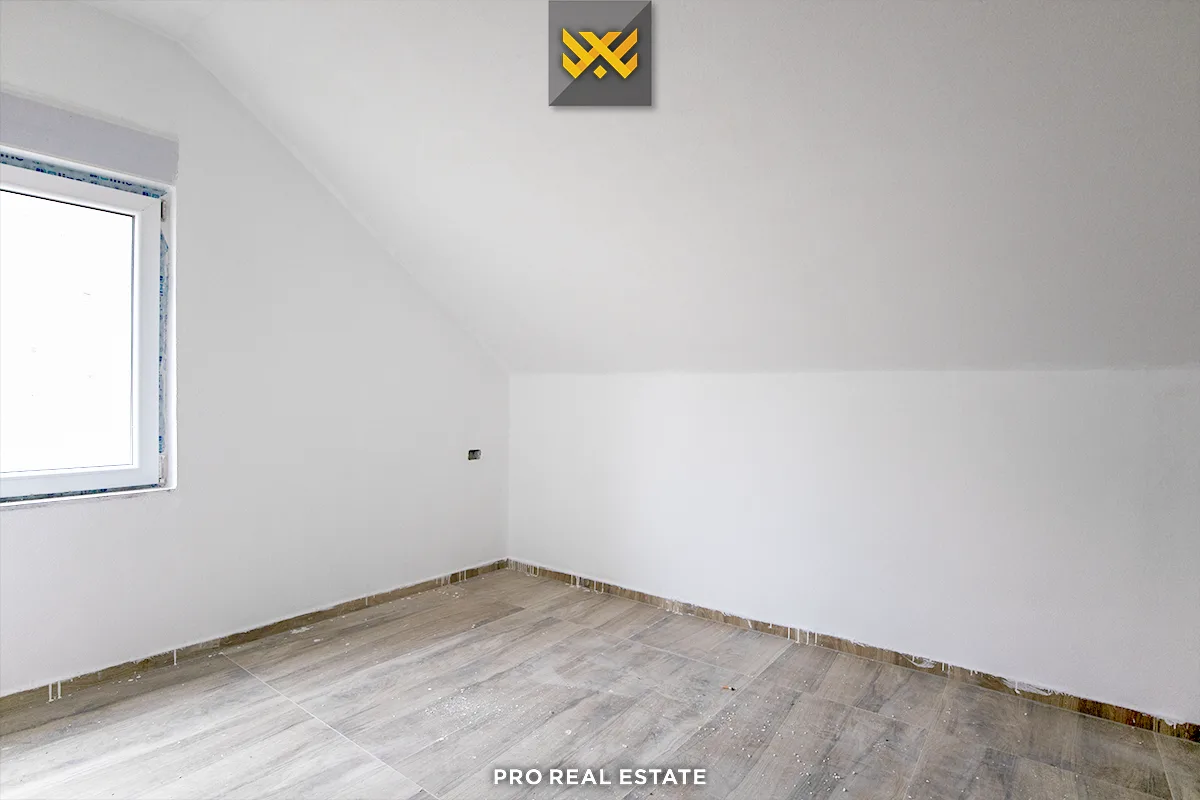 Villë 150m² për #SHITJE në Makresh I Epërm.