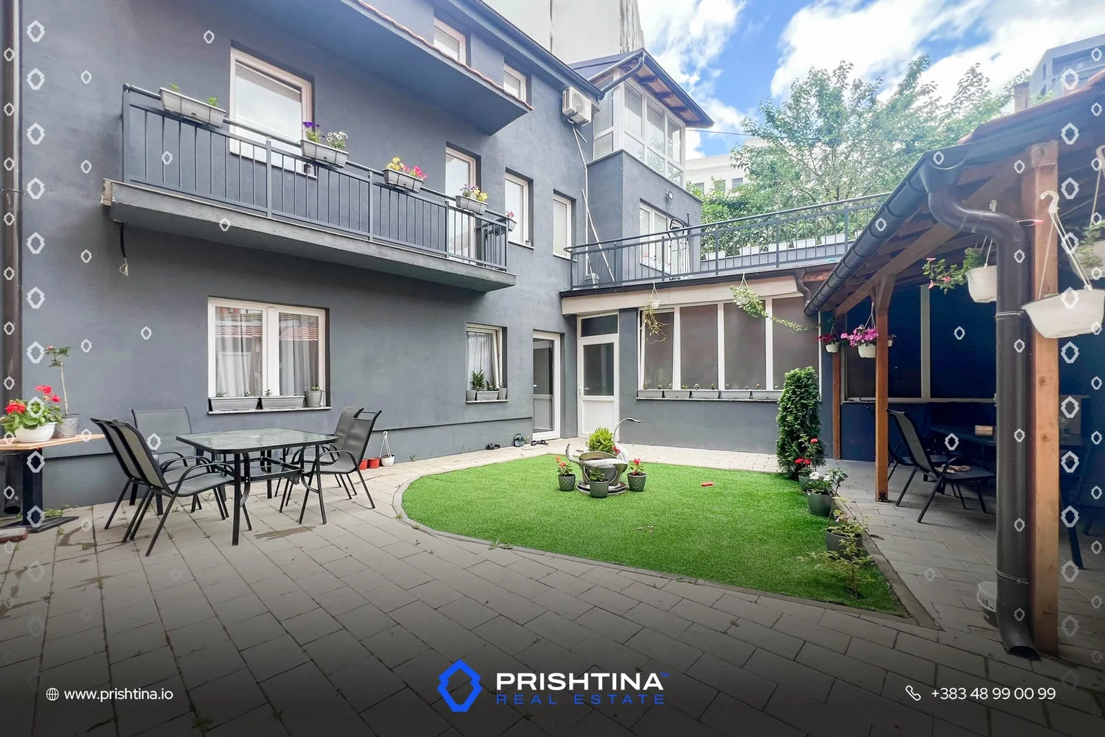 Shtëpi në #shitje 300m² + 2.7 ari truall në Tophane
