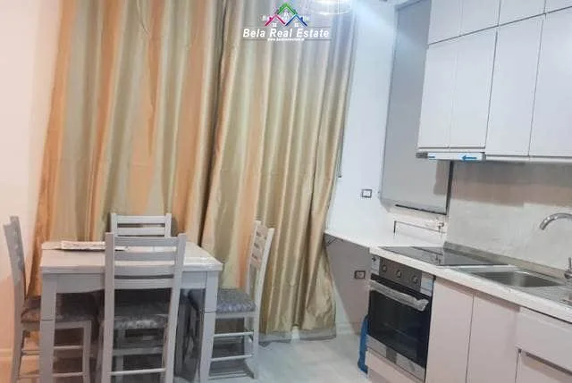 Apartament me qera 1+1 tek Komuna e Parisit (ID B210433) Tirane