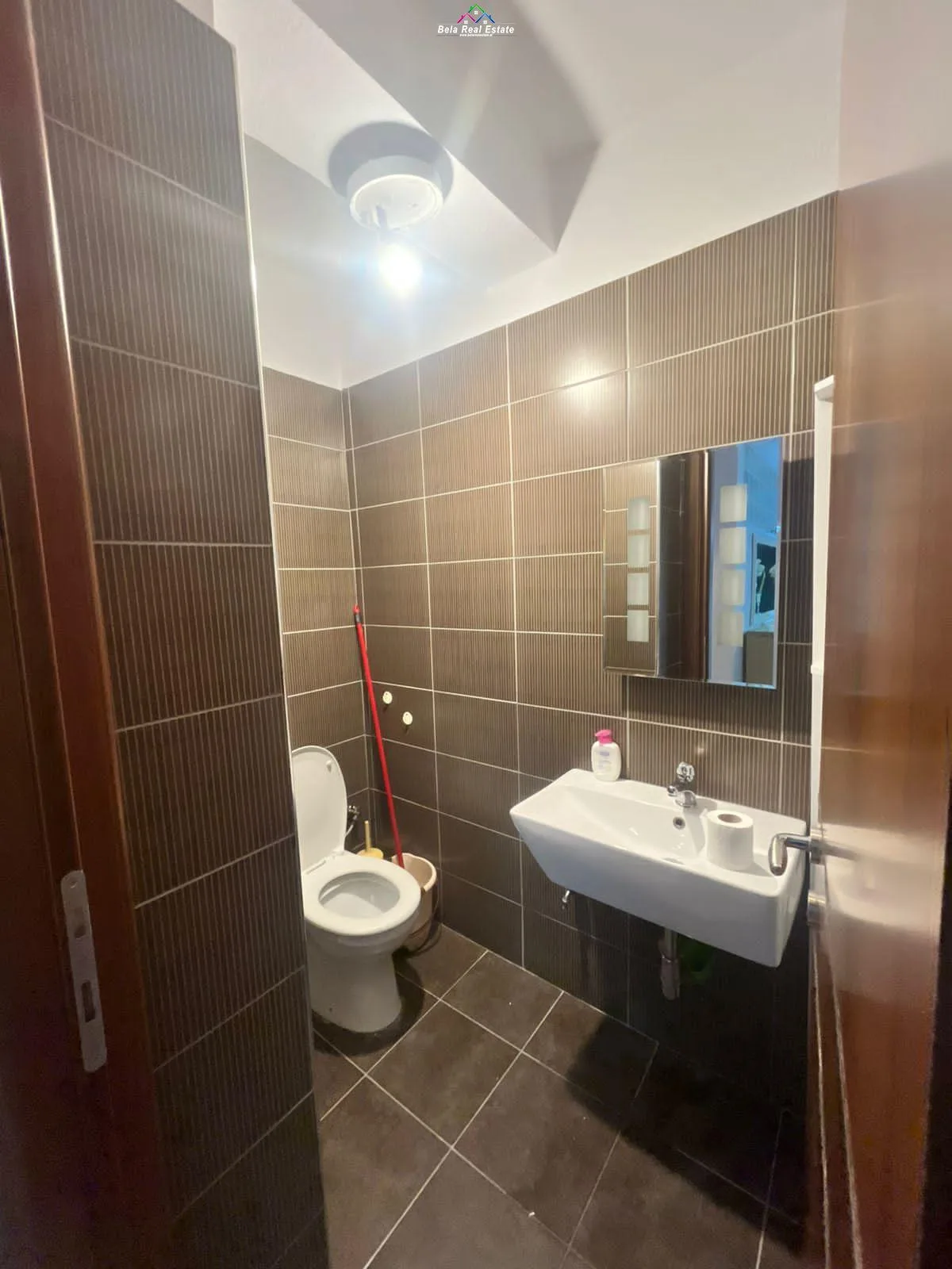 Apartament/Zyre Me Qera 1+1+2 Tek Rruga e Durresit (ID B210955)Tirane