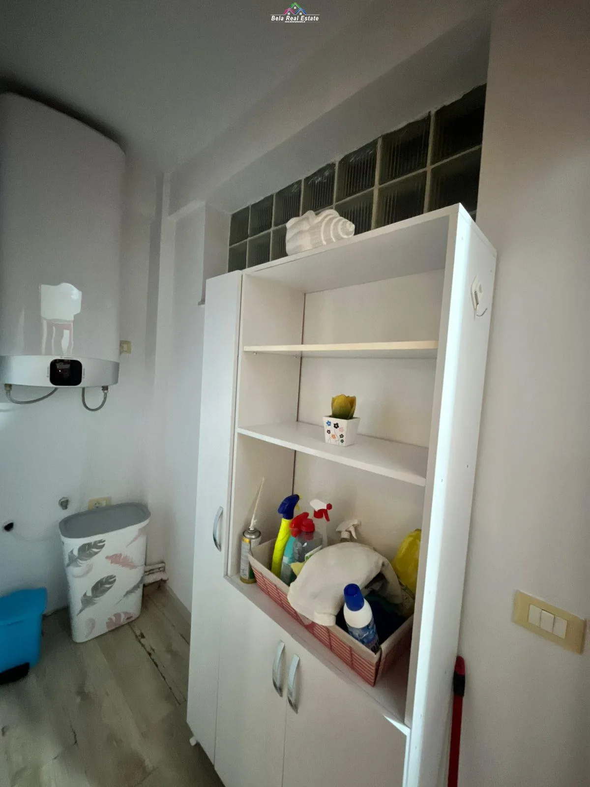 Apartament/Zyre Me Qera 1+1+2 Tek Rruga e Durresit (ID B210955)Tirane