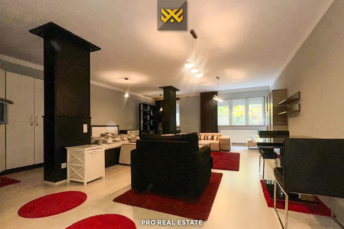 Banesë Garsonjere 76m² për #SHITJE në Dragodan