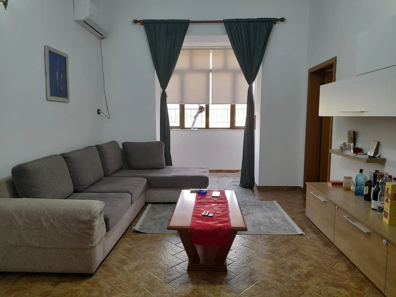 Apartament Me Qera 1+1 ne Bllok (ID B211371) Tirane.