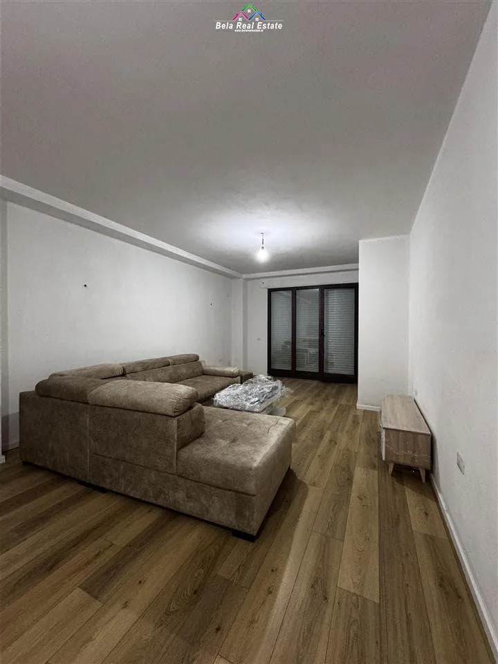 Apartament Me Qera 1+1 Tek 5 Maji (ID B2101386) Tirane