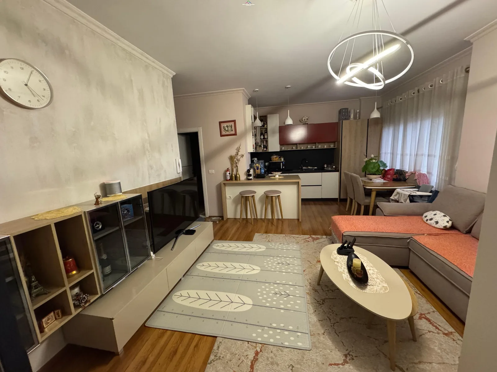 Apartament Me Qera 1+1 Tek Rruga e Kosovareve ( ID B2101590) Tirane