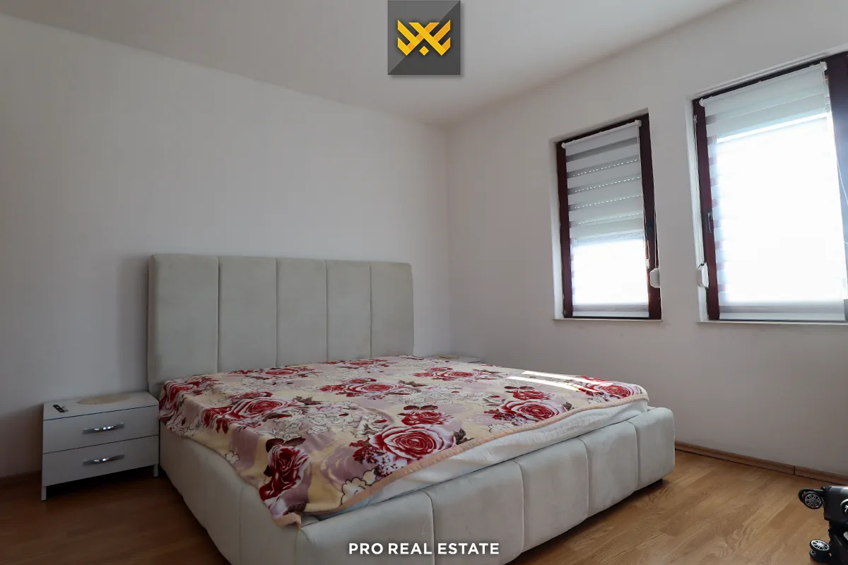 Shtëpi 200m² për #SHITJE në Fushë Kosovë