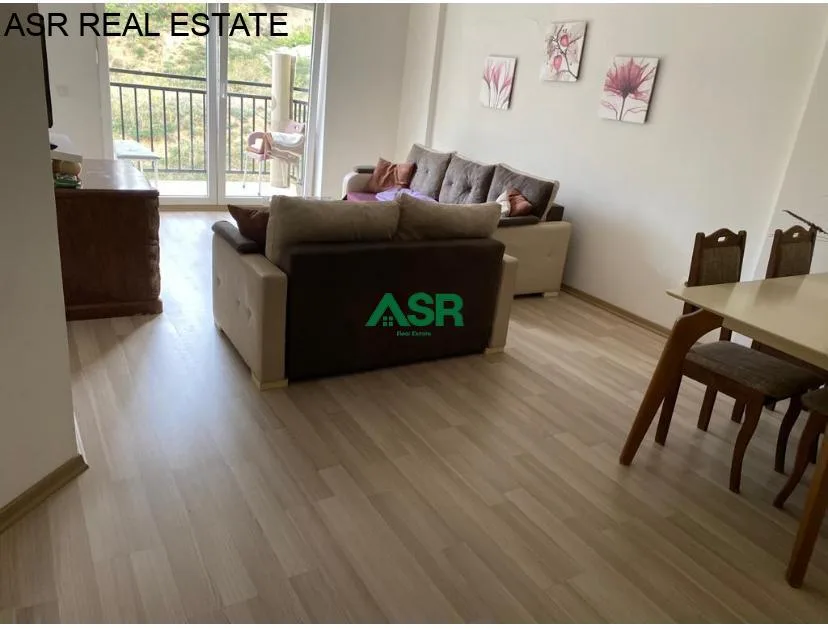 #ID:4090 Banesë 64m2 me #qira në Emshir
