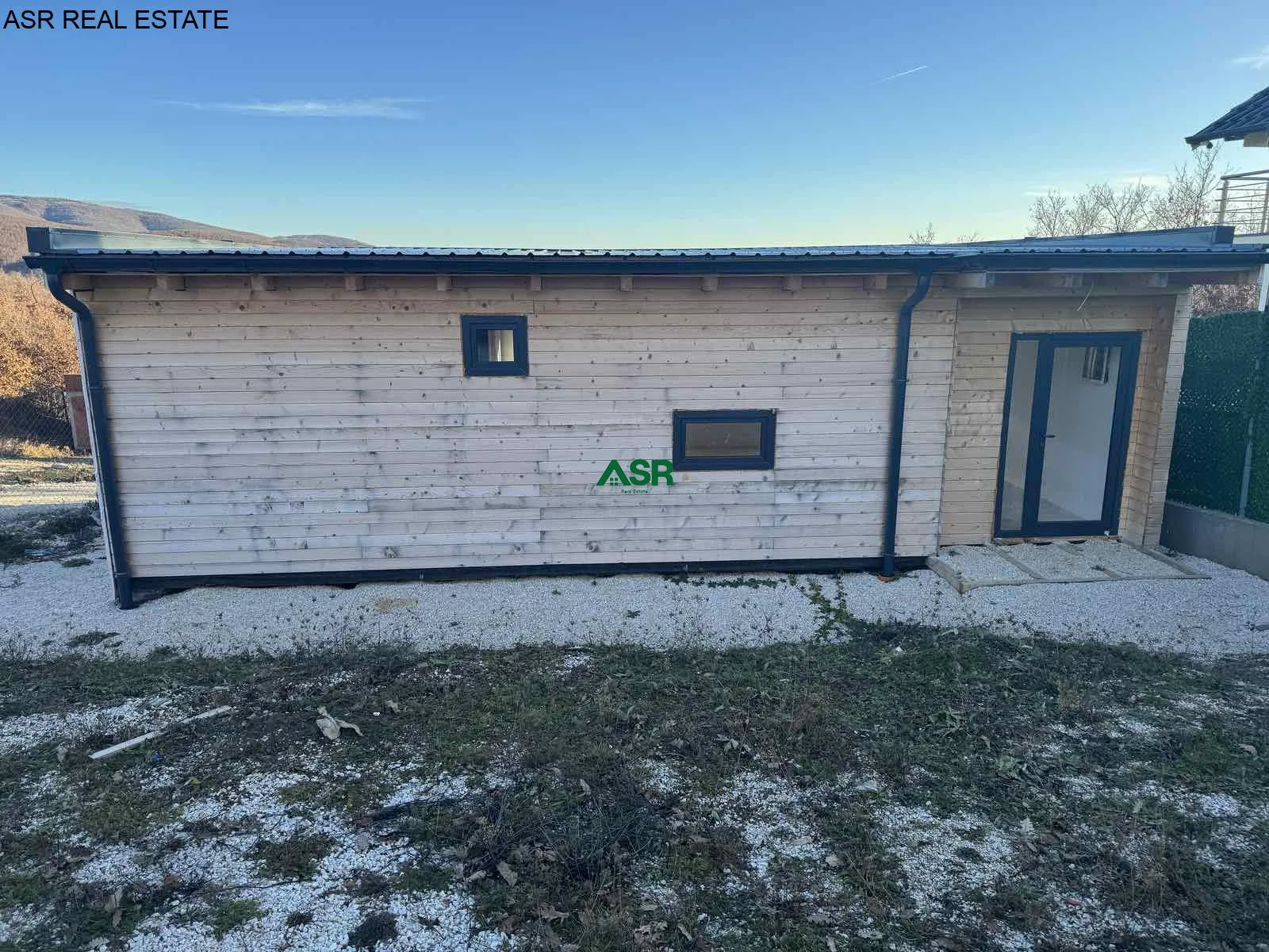 Ofrohet për shitje villa në Grashtice