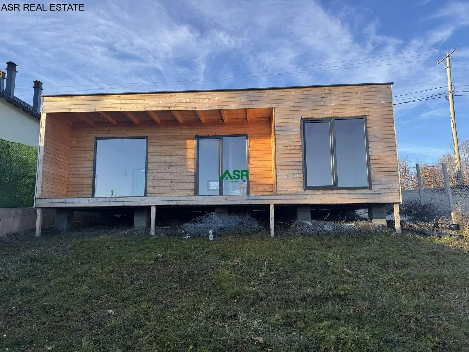 Ofrohet për shitje villa në Grashtice