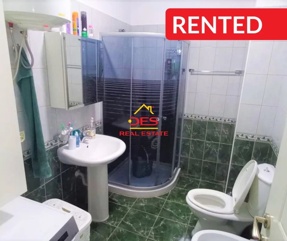 Jepet me qira apartament 2+1, pranë qendrës globe, tiranë.