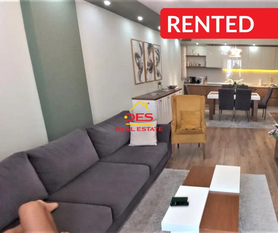 Jepet me qira apartament 2+1, pranë qendrës globe, tiranë.
