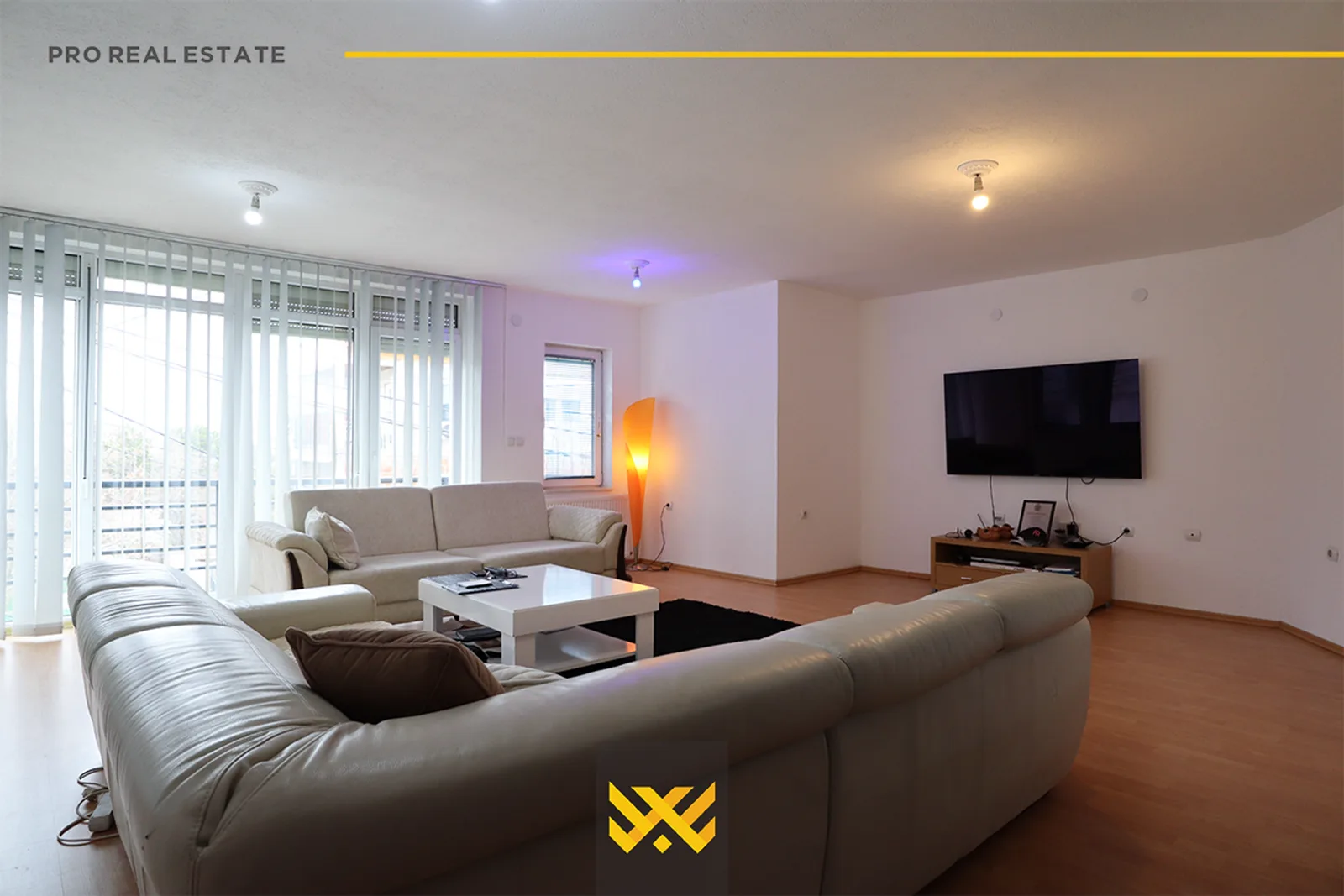 Shtëpi 440m² me #QIRA në Lagjen e Muhaxherëve