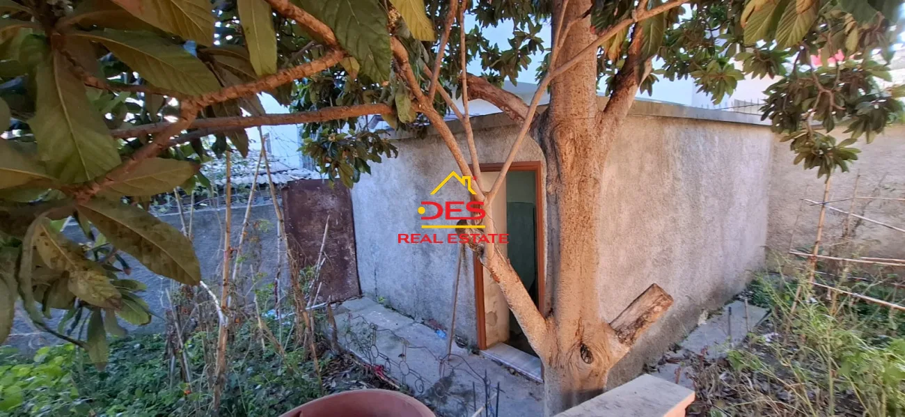 Shitet vilë 2 katëshe te ish kinema “ali demi” ,vlorë.