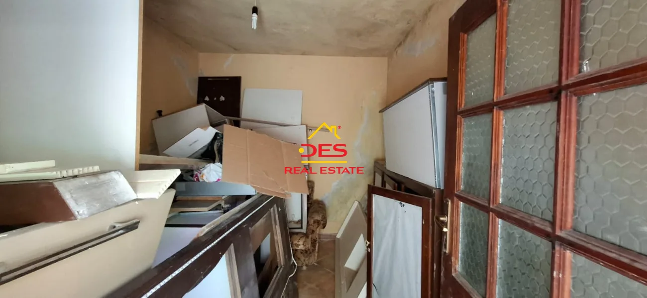Shitet vilë 2 katëshe te ish kinema “ali demi” ,vlorë.