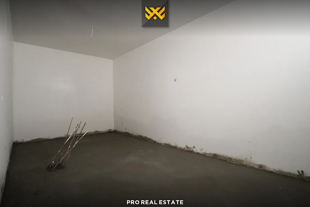 Shtëpi 240m² për #SHITJE në Dragodan.