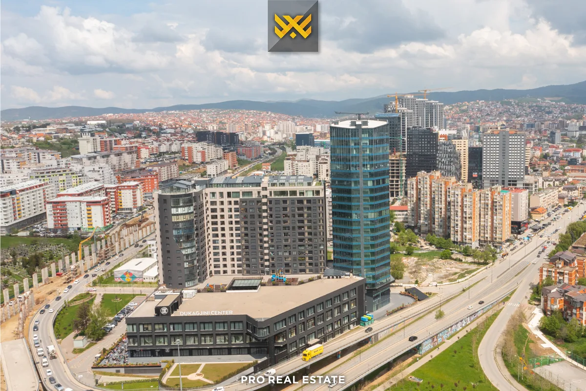 Lokal 177m² me #QIRA në Lakrishtë