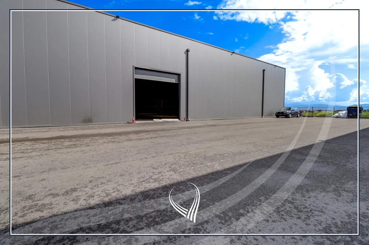 Depo 600m2 me qira në magjistralen Prishtinë-Ferizaj