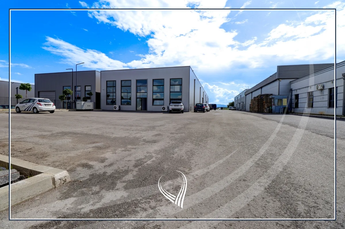 Depo 600m2 me qira në magjistralen Prishtinë-Ferizaj