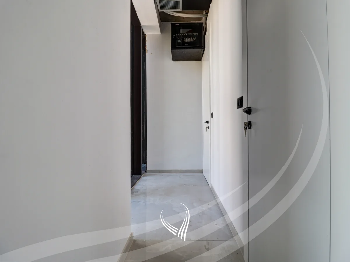 Lokal 297.83m2 me qira në lagjen Mati 1
