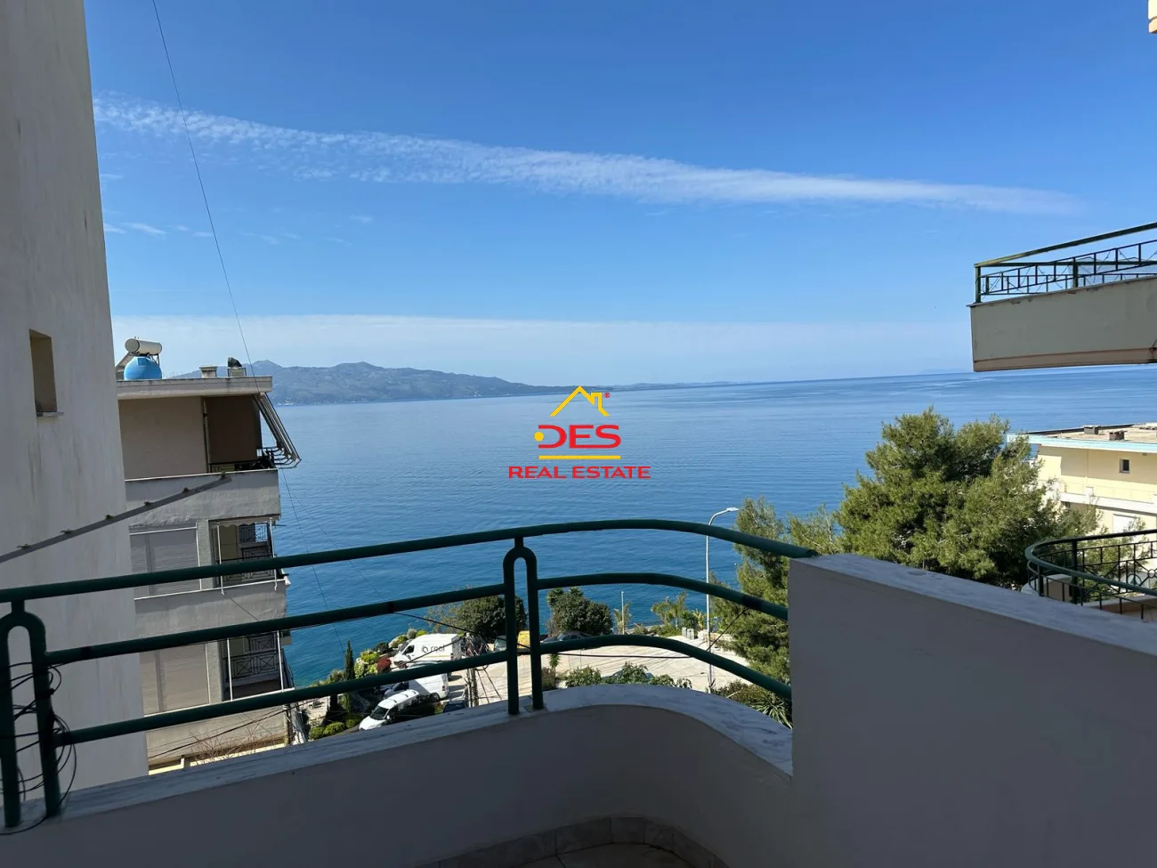 Shitet apartament 2+1+2 në sarandë