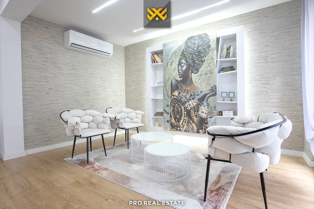 Shtëpi 270m² për #SHITJE në Pejë.