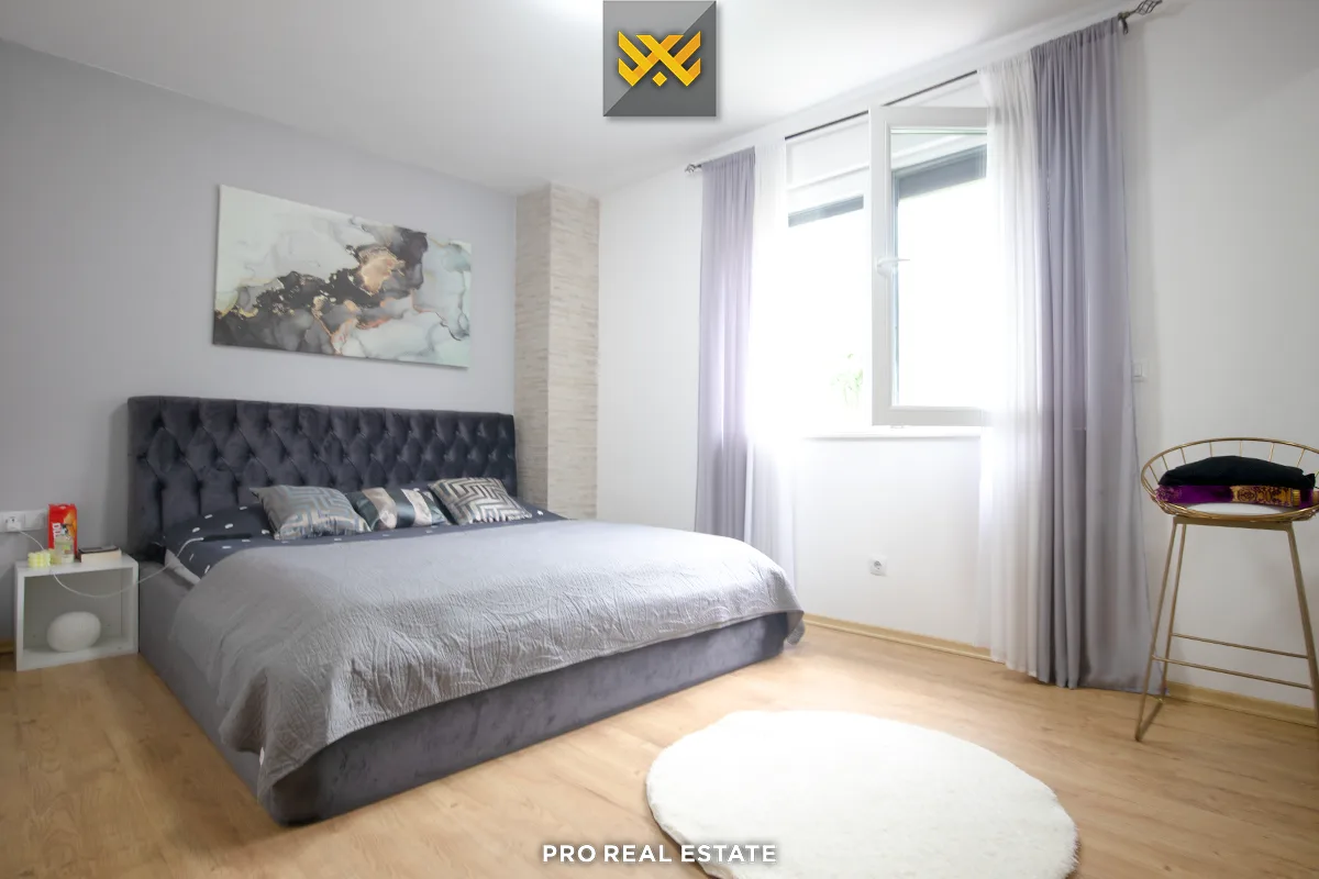 Shtëpi 270m² për #SHITJE në Pejë.