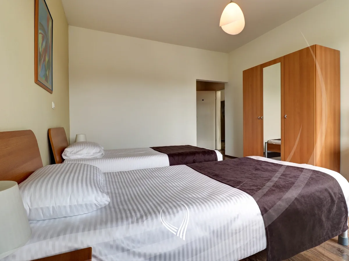 Objekt – Hotel 900m2 me qira në lagjen Sofali