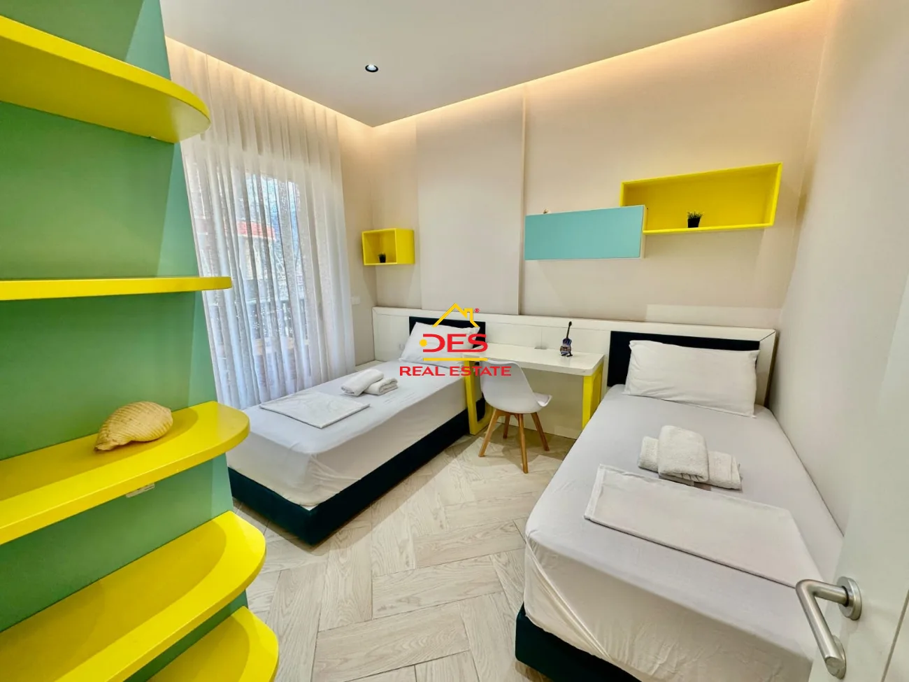 Jepet me qira apartament 2+1 pranë hotel partner, vlorë
