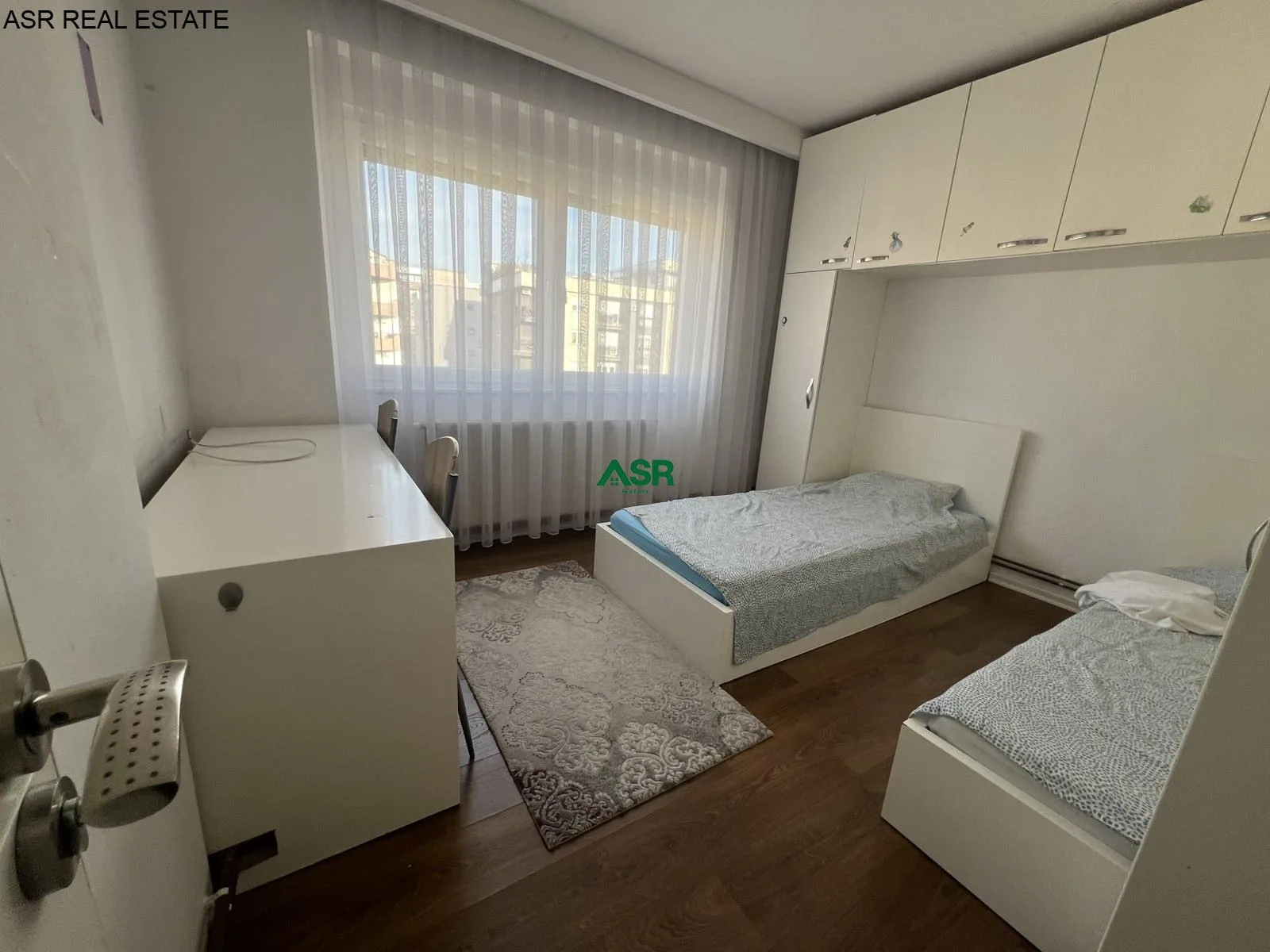 #ID:2195 Banesë  Penthouse 165m2 me #qira në udhekryqin ndermjet rruges B dhe C