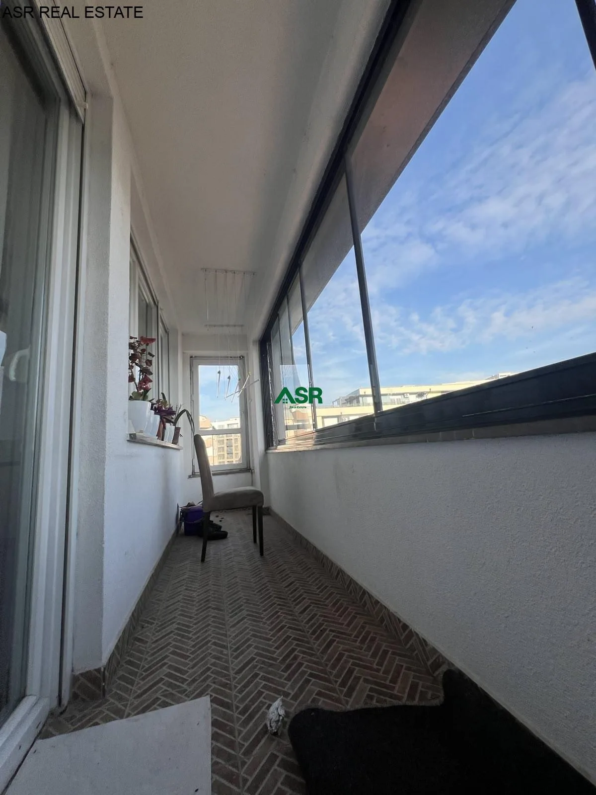 #ID:2195 Banesë  Penthouse 165m2 me #qira në udhekryqin ndermjet rruges B dhe C