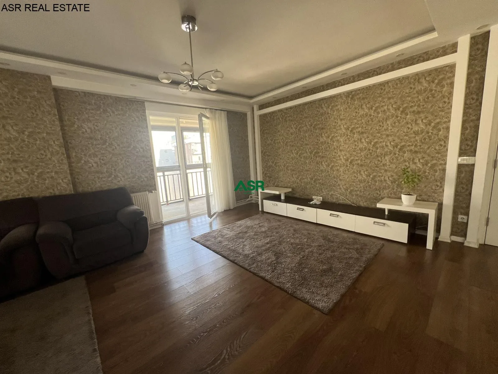 #ID:2195 Banesë  Penthouse 165m2 me #qira në udhekryqin ndermjet rruges B dhe C