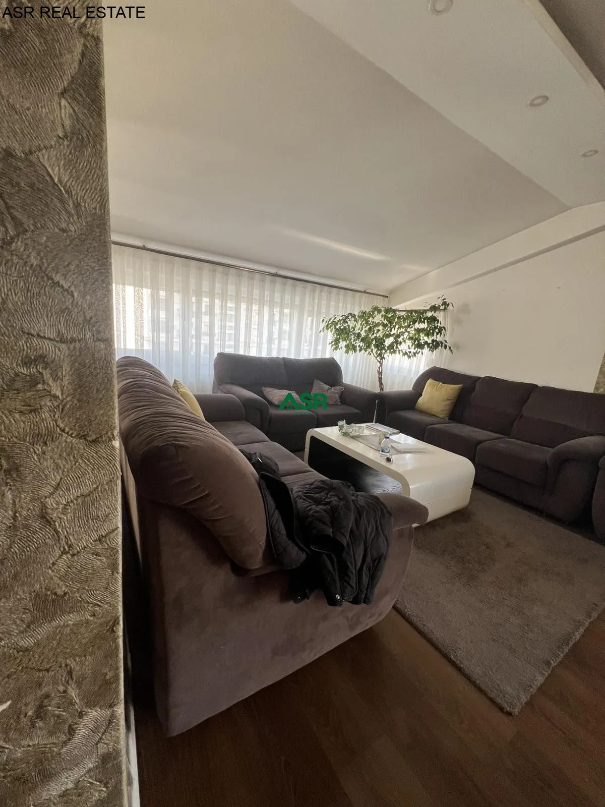 #ID:2195 Banesë  Penthouse 165m2 me #qira në udhekryqin ndermjet rruges B dhe C
