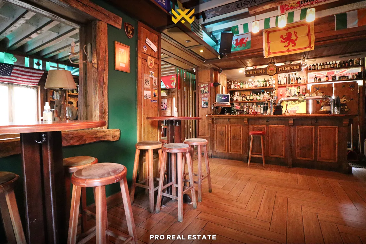 Lokal 75m² + 50m²në #SHITJE në Qendër.