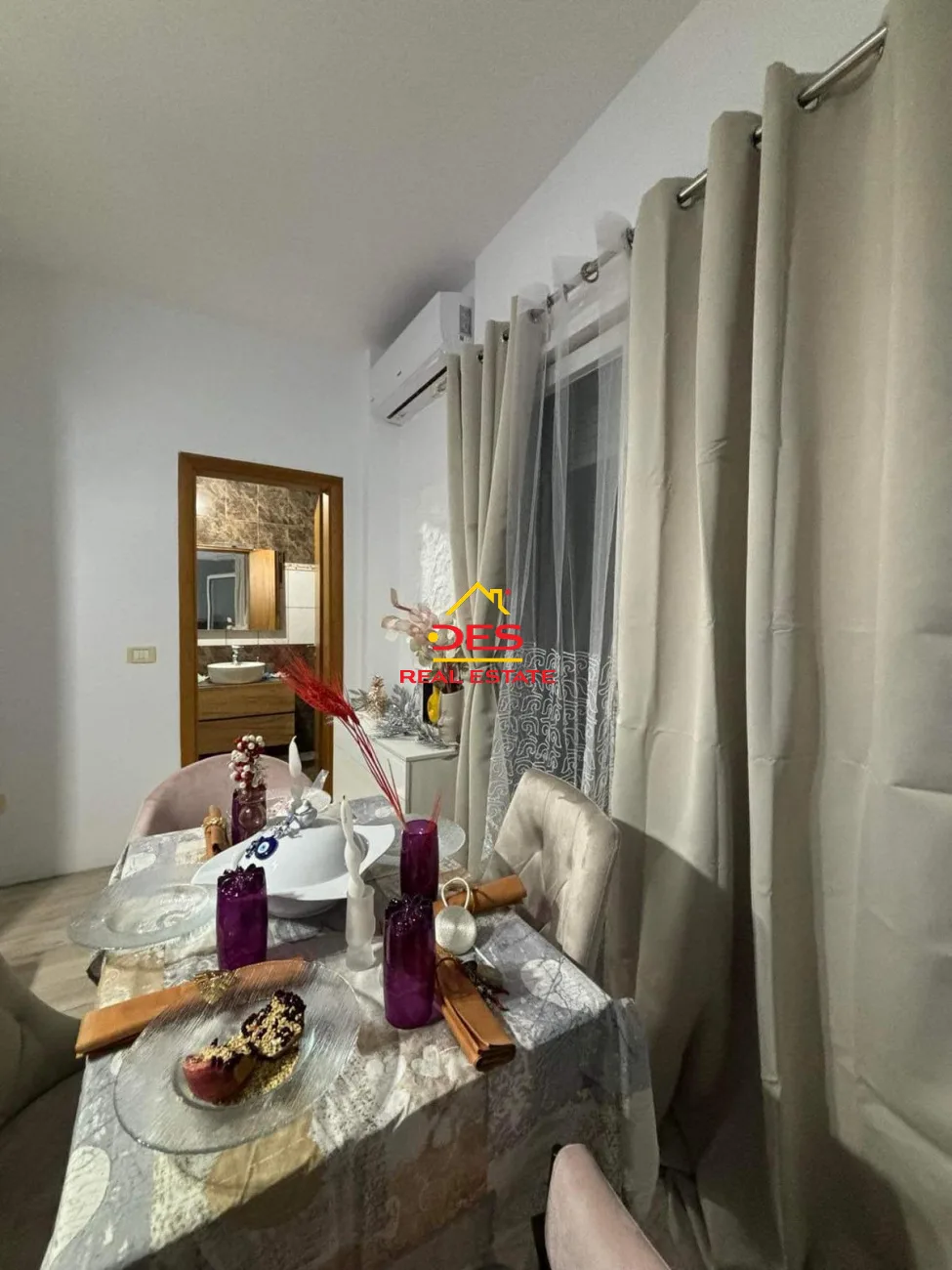 Jepet me qira apartament 1+1 te “rruga e cipajve” ,vlorë