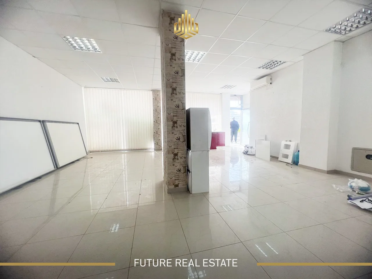 Lokal me QIRA/60m2