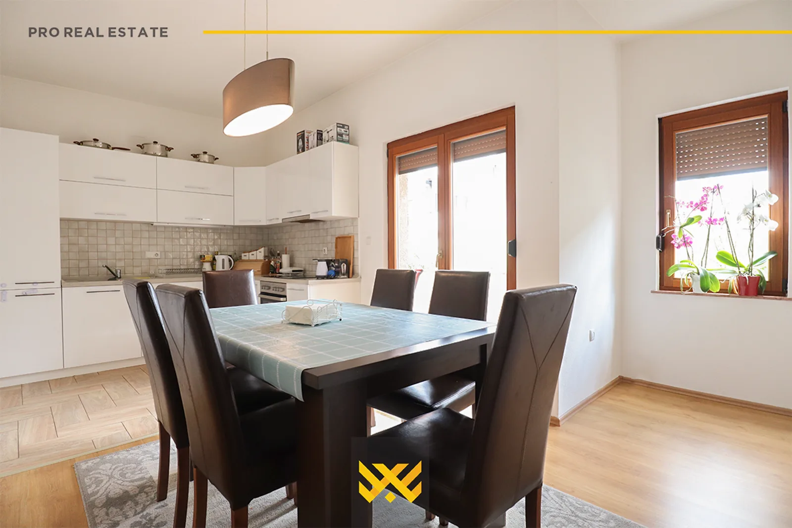 Shtëpi 350m² me #QIRA në Veternik.