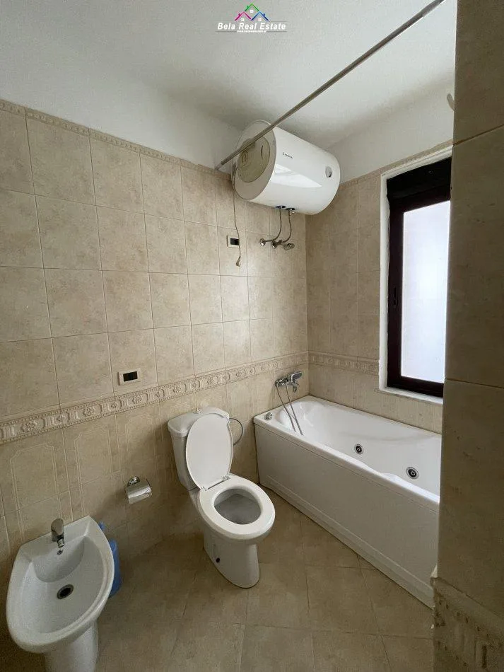 Apartament Me Qera 2+1 Ne Bllok (ID B220821) Tirane