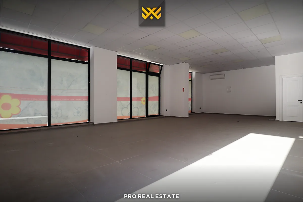 Lokal 89m² me #QIRA në Lagjen e Muhaxherëve.