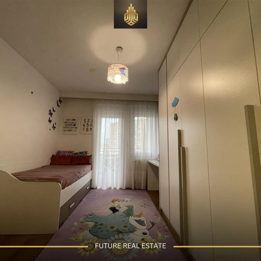 Banesë në SHITJE/150m²
