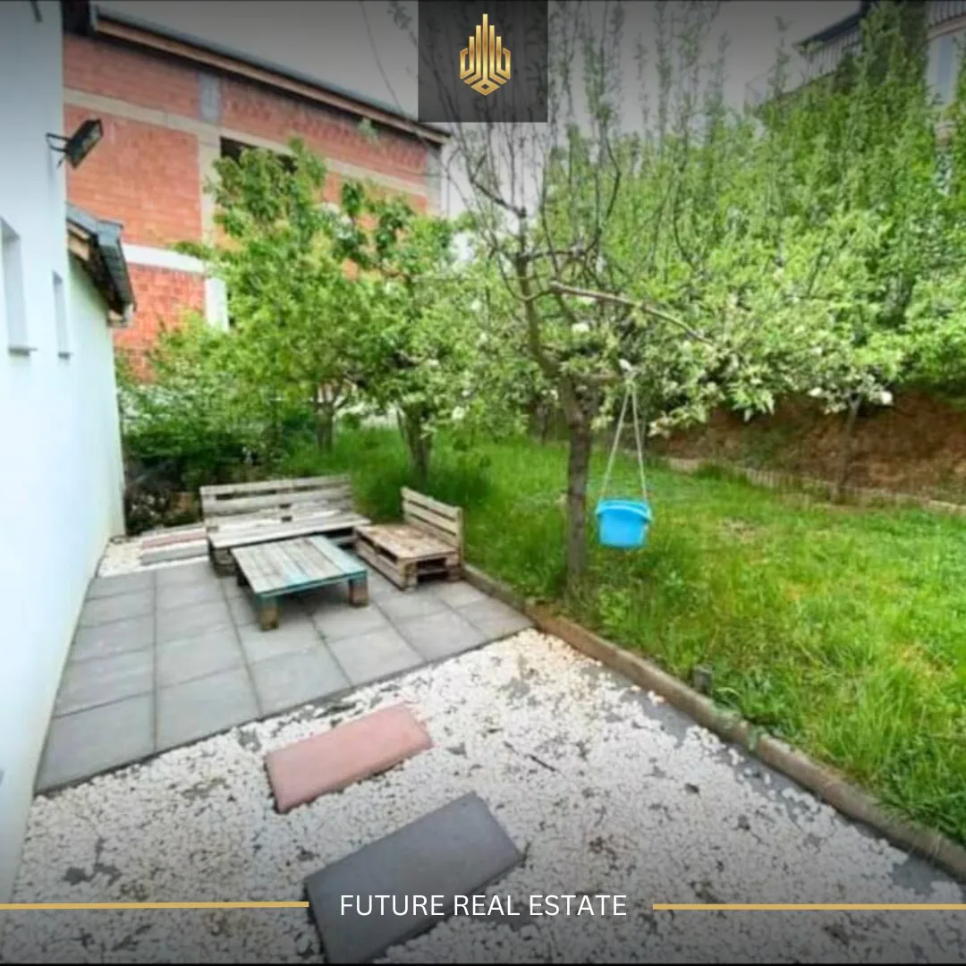 Shtëpi në SHITJE/380m²