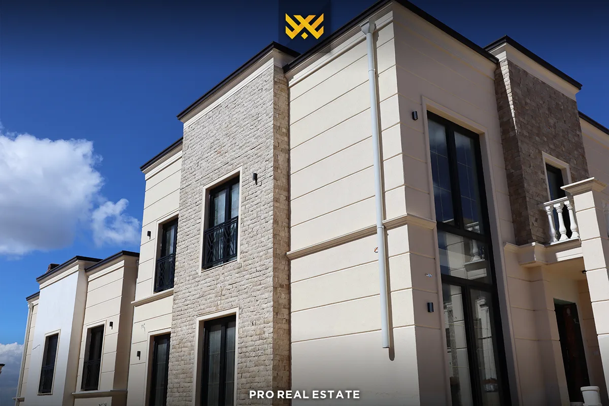 Shtëpi 300m² për #SHITJE në Royal Green Residence