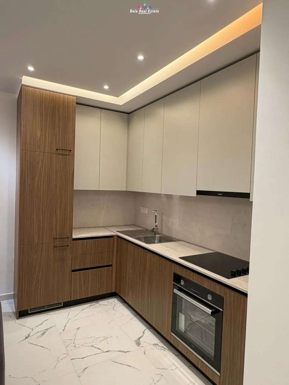 Apartament Me Qera 1+1 Tek Zogu i Zi (ID B2101365) Tirane